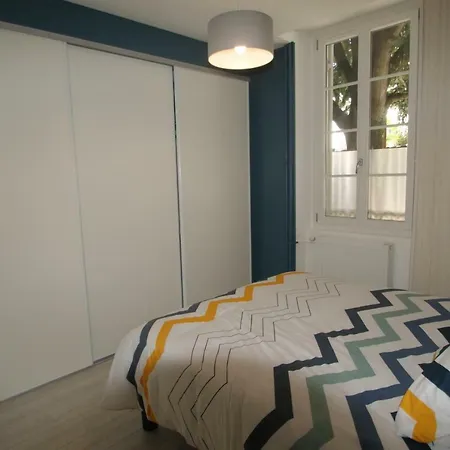 Lot Of Bed Cahors