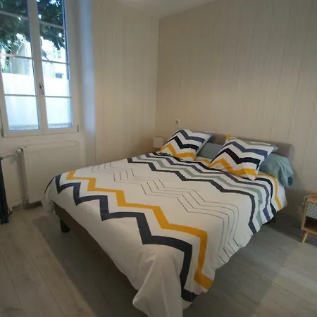 Lot Of Bed Apartment *