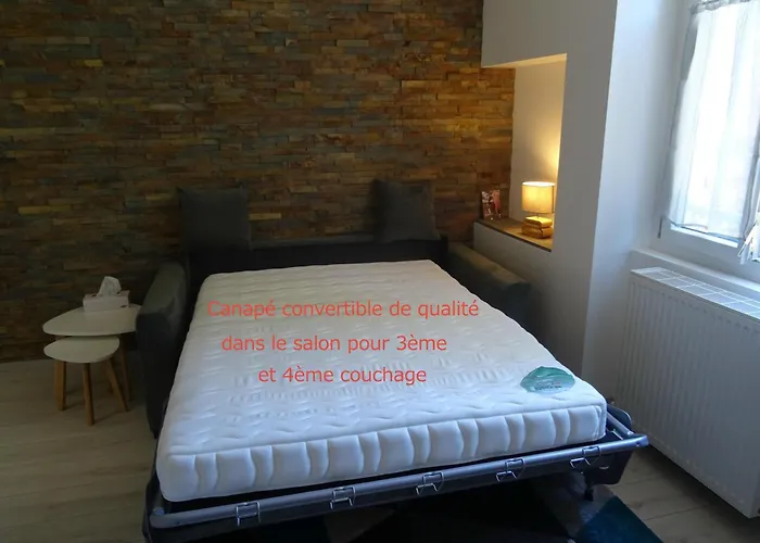 Apartament Lot Of Bed